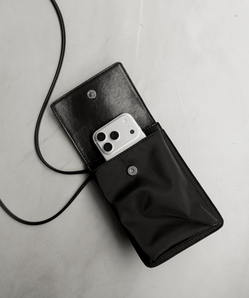 cii（シー）の「【UNISEX】Smooth PU Mini Bag / スムースPUミニバッグ（ショルダーバッグ・メンズ・ブラック・FREE）」の13枚目の写真