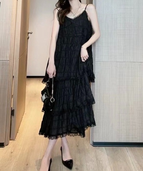 SHOUYO(ショウヨウ)の「ティアードレース キャミロングワンピース(ワンピース・レディース・パープル/ホワイト/ブラック・M)」の2枚目の写真