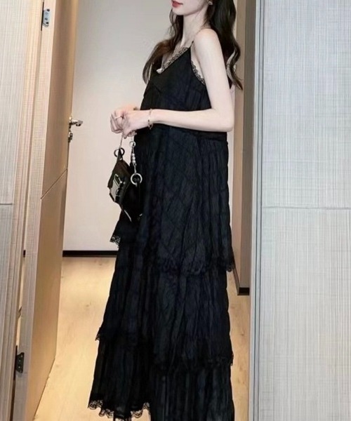 SHOUYO(ショウヨウ)の「ティアードレース キャミロングワンピース(ワンピース・レディース・パープル/ホワイト/ブラック・M)」の17枚目の写真
