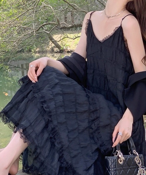 SHOUYO(ショウヨウ)の「ティアードレース キャミロングワンピース(ワンピース・レディース・パープル/ホワイト/ブラック・M)」の18枚目の写真