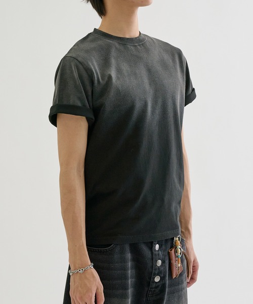 EPNK(イーピーエヌケー)の「Gradient spray-faded tee / グラデーションスプレー加工T(Tシャツ/カットソー・メンズ・チャコールグレー/ブラック/ブラウン系その他・SMALL/LARGE/MEDIUM)」の8枚目の写真