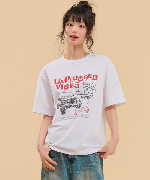 CHASECULT(チェイスカルト)の「共用ヴィンテージグラフィック半袖Tシャツ-FBRU5817D01(Tシャツ/カットソー・レディース・ホワイト・90/95/100/105)」の4枚目の写真