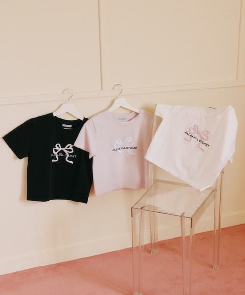 JILL by JILL STUART（ジルバイジルスチュアート）の「＜RIBBONシリーズ＞フロントロゴＴシャツ オーガニックコットン（Tシャツ/カットソー・レディース・ブラック/ピンク/ホワイト・FREE）」の2枚目の写真