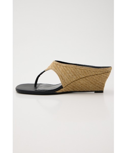 MOUSSY(マウジー)の「THONG WEDGE サンダル(サンダル・レディース・ベージュ/ブラック・LARGE/SMALL/MEDIUM)」の4枚目の写真