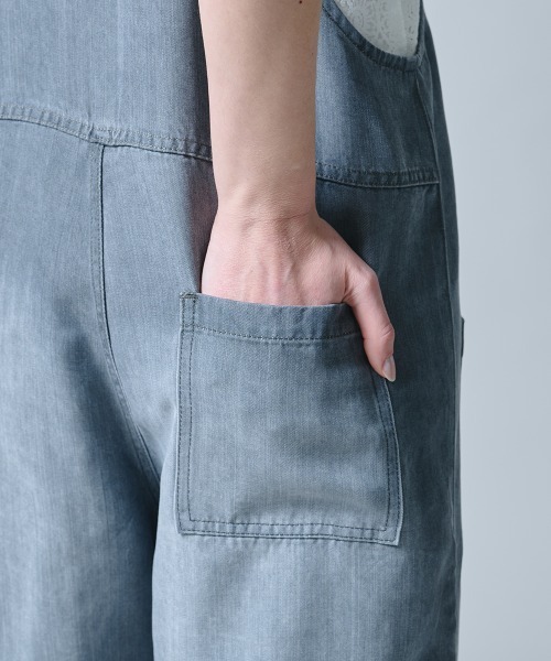 DOUBLE STANDARD CLOTHING（ダブルスタンダードクロージング）の「テンセルデニムオーバーオール（サロペット/オーバーオール・レディース・グレー・36/38）」の13枚目の写真