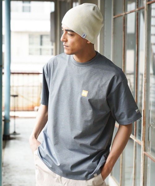 Russell Athletic（ラッセルアスレティック）の「【RUSSELL ATHLETIC】別注Dri-PowerTシャツ[吸水速乾・シワ軽減]（Tシャツ/カットソー・メンズ・グレー/ホワイト/チャコール・LARGE/MEDIUM）」の15枚目の写真