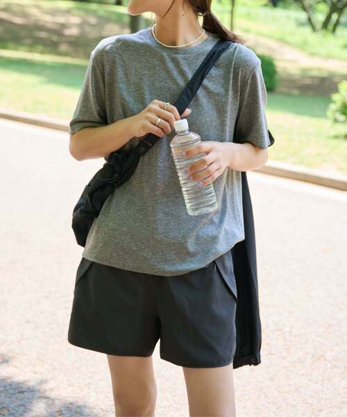 OUTDOOR PRODUCTS(アウトドアプロダクツ)の「ULT SPORTS RUNNIN' PACKABLE TRACK JACKET(マウンテンパーカー・レディース・ベージュ/ブラウン/ブラック・FREE)」の11枚目の写真