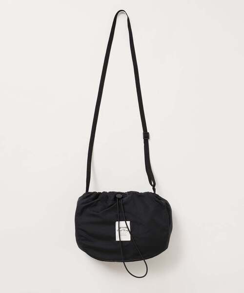 OUTDOOR PRODUCTS(アウトドアプロダクツ)の「ULT SPORTS RUNNIN' PACKABLE TRACK JACKET(マウンテンパーカー・レディース・ベージュ/ブラウン/ブラック・FREE)」の21枚目の写真