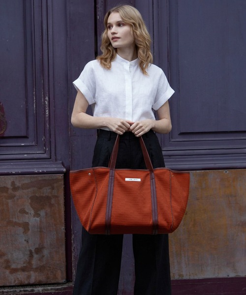 q bag paris(キューバッグパリ)の「【洗濯機洗い可】nest zip L ネストジップ エル トートバッグ(トートバッグ・レディース・ブラウン系その他2/チョコ/タン/モカ/ピンクベージュ/セージグリーン/クリーム/グレー系その他2/ライトベージュ/スモークピンク/ブラック系その他2/ブルー系その他2/レモンイエロー/ホワイト系その他2/ブラック/ライトブルー/ライトグレー/ホワイト/ブルー/オリーブ/ベージュ系その他6/ベージュ系その他5/ベージュ系その他4/ベージュ系その他3/ベージュ系その他2/ブラウン系その他5/ベージュ系その他7/ネイビー/レッド/ライトピンク/ブラウン系その他・FREE)」の8枚目の写真