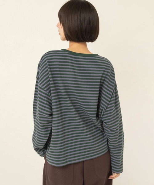 RNA-N(アールエヌエーエヌ)の「M2700 ブロックインレイボーダープルオーバー(Tシャツ/カットソー・レディース・レッド/グリーン/ネイビー・FREE)」の7枚目の写真