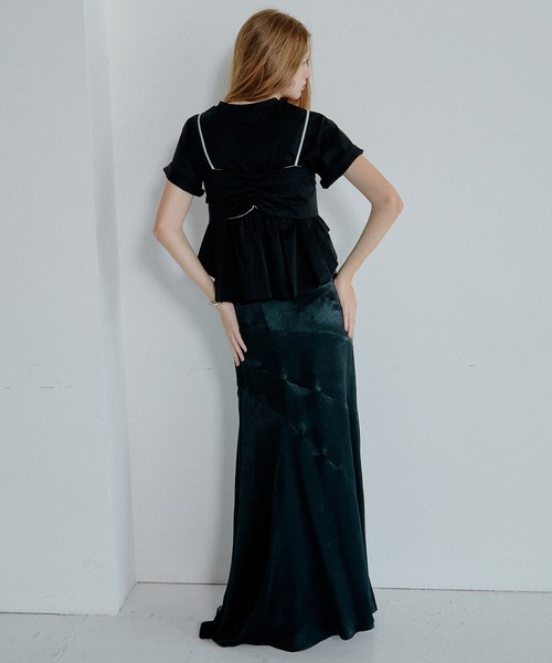 LE CIEL BLEU（ルシェルブルー）の「ソリッドサテンマキシスカート / Solid Satin Maxi Skirt（スカート・レディース・シルバー/ブラック・34/38/36）」の20枚目の写真