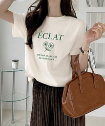 大人可愛く着映える?【フラワーイラスト フレンチロゴ ベーシック Tシャツ】