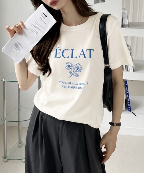 sowme.(ソウミー)の「大人可愛く着映える?【フラワーイラスト フレンチロゴ ベーシック Tシャツ】(Tシャツ/カットソー・レディース・ホワイト系その他/ホワイト系その他2/スミクロ・SMALL/LARGE/MEDIUM)」の6枚目の写真