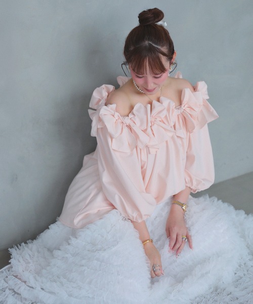 MERAKI(メラキ)の「ボリュームリボンオフショルブラウス(シャツ/ブラウス・レディース・ピンク/ブラック/ホワイト/ドット・FREE)」の6枚目の写真
