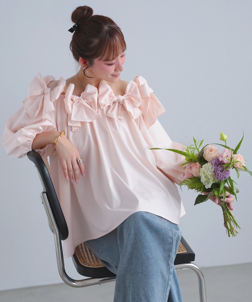 MERAKI(メラキ)の「ボリュームリボンオフショルブラウス(シャツ/ブラウス・レディース・ピンク/ブラック/ホワイト/ドット・FREE)」の10枚目の写真