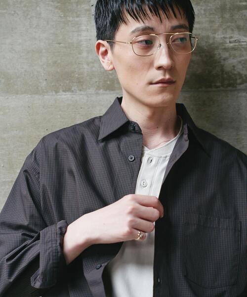 URBAN RESEARCH DOORS(アーバンリサーチドアーズ)の「『速乾/イージーケア/UVカット』『URTECH』Aircare ロングスリーブシャツ(シャツ/ブラウス・メンズ・ネイビー/チャコールグレー/ブラウン・LARGE/MEDIUM)」の4枚目の写真