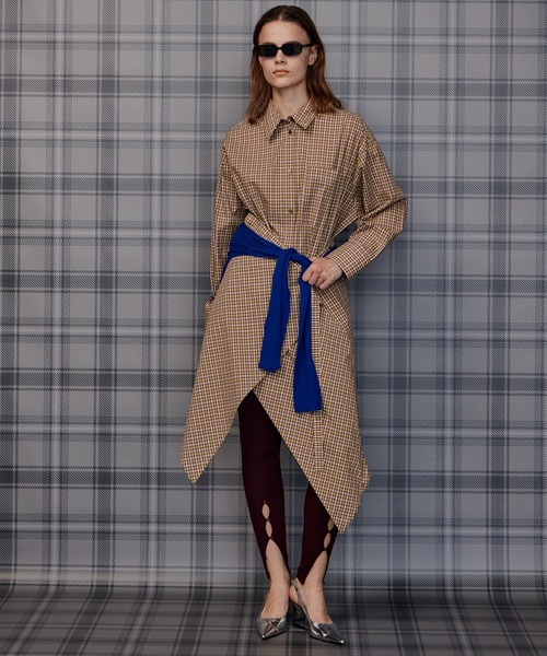 MAISON SPECIAL(メゾンスペシャル)の「Multi-Apron Oversized Check Shirt/マルチエプロンオーバーチェックシャツ(シャツ/ブラウス・レディース・ブラック/ピンク/ライム・FREE)」の4枚目の写真