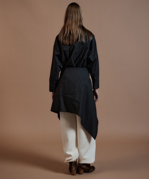 MAISON SPECIAL(メゾンスペシャル)の「Multi-Apron Oversized Check Shirt/マルチエプロンオーバーチェックシャツ(シャツ/ブラウス・レディース・ブラック/ピンク/ライム・FREE)」の12枚目の写真