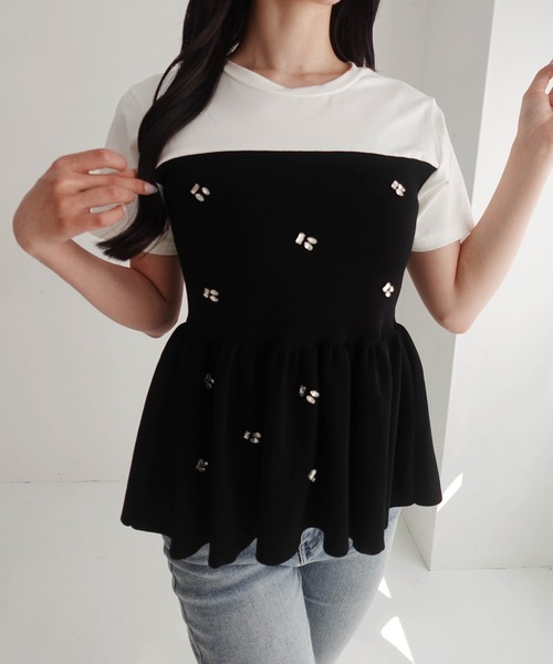 SOELA(ソエラ)の「ビジュー付ペプラムドッキングニット(Tシャツ/カットソー・レディース・ホワイト×ブラック/ブラック×ブラック・FREE)」の3枚目の写真