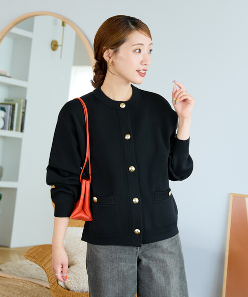 FREAK'S STORE(フリークスストア)の「限定展開 金ボタン ニット カーディガン(カーディガン/ボレロ・レディース・キャメル/ブラック/オフホワイト/ネイビー/グレー/レッド/ブラウン・フリ-)」の19枚目の写真