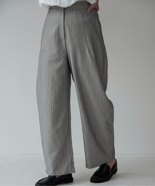 lawgy(ラウジー)の「nuance forme melange pants / ニュアンスフォルムメランジパンツ(スラックス・レディース・チャコール/グレー系・FREE)」の12枚目の写真