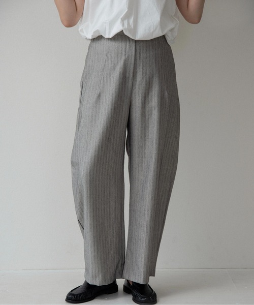 lawgy(ラウジー)の「nuance forme melange pants / ニュアンスフォルムメランジパンツ(スラックス・レディース・チャコール/グレー系・FREE)」の13枚目の写真