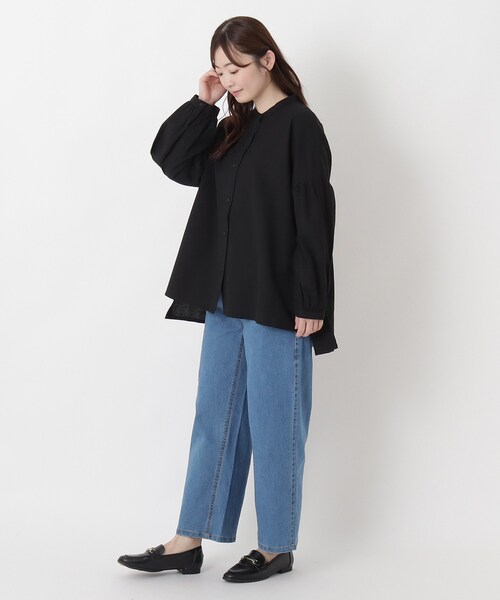 one'sterrace(ワンズテラス)の「綿麻 バンドカラー ボリューム袖ブラウス(シャツ/ブラウス・レディース・ブラック系8/ブラウン系8/ブルー系その他7・02)」の12枚目の写真