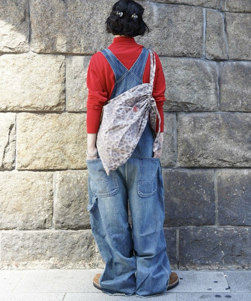 JOURNAL STANDARD LUXE(ジャーナルスタンダード ラックス)の「T's LEO TAFFETA BAG(トートバッグ・レディース・ベージュ・FREE)」の2枚目の写真