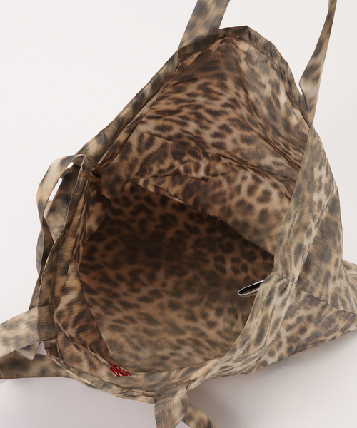 JOURNAL STANDARD LUXE(ジャーナルスタンダード ラックス)の「T's LEO TAFFETA BAG(トートバッグ・レディース・ベージュ・FREE)」の8枚目の写真
