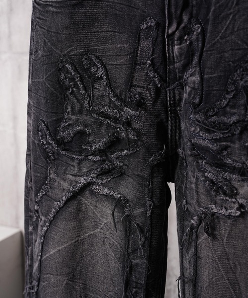 1111clothing(ワンフォークロージング)の「グランジ セミワイド ストレートデニムパンツ / Grunge Semi-Wide Straight Denim Pants(デニムパンツ・メンズ・ブラック・L/M)」の8枚目の写真
