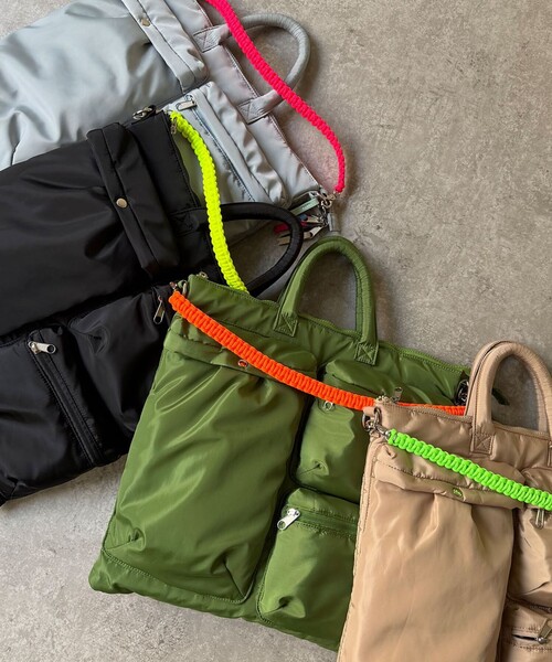 Cheek（チーク）の「【cheek/チーク】4WayCodeTOTE/コードトート/C26006/4WAY/ユニセックス【WEB限定】（ショルダーバッグ・メンズ・ブラック/ベージュ/グレー/カーキ・フリー）」の14枚目の写真
