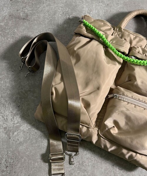 Cheek（チーク）の「【cheek/チーク】4WayCodeTOTE/コードトート/C26006/4WAY/ユニセックス【WEB限定】（ショルダーバッグ・メンズ・ブラック/ベージュ/グレー/カーキ・フリー）」の13枚目の写真