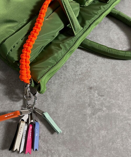 Cheek（チーク）の「【cheek/チーク】4WayCodeTOTE/コードトート/C26006/4WAY/ユニセックス【WEB限定】（ショルダーバッグ・メンズ・ブラック/ベージュ/グレー/カーキ・フリー）」の8枚目の写真