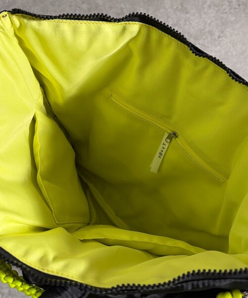 Cheek（チーク）の「【cheek/チーク】4WayCodeTOTE/コードトート/C26006/4WAY/ユニセックス【WEB限定】（ショルダーバッグ・メンズ・ブラック/ベージュ/グレー/カーキ・フリー）」の18枚目の写真