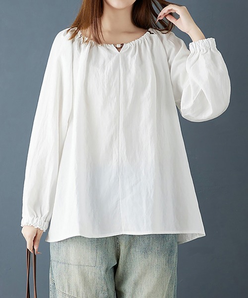 Doux Belle(ドゥーベル)の「ギャザーネックシャーリングブラウス(シャツ/ブラウス・レディース・ホワイト/ライム・MEDIUM/LARGE/X-LARGE)」の2枚目の写真