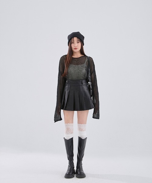 QUEEN SHOP（クイーンショップ）の「透かし編みワイドニットトップス（ニット/セーター・レディース・ダークブルー/ブラック/ライトグレー/レッド/ベージュ・FREE）」の12枚目の写真