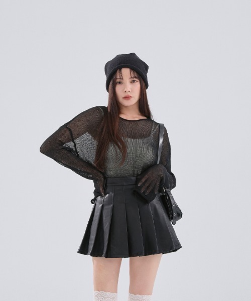 QUEEN SHOP（クイーンショップ）の「透かし編みワイドニットトップス（ニット/セーター・レディース・ダークブルー/ブラック/ライトグレー/レッド/ベージュ・FREE）」の16枚目の写真