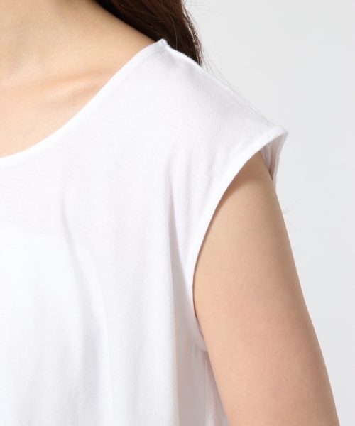 GLOBAL WORK（グローバルワーク）の「オーガニックAラインノースリーブ/709717（Tシャツ/カットソー・レディース・ホワイト/レッド/ダークグレー/ダークブルー/グレー/ライトブルー・MEDIUM/LARGE）」の12枚目の写真