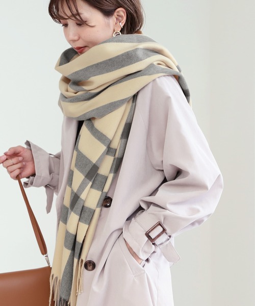 reca(レカ)の「チェック柄大判ストール(ストール/ショール・レディース・グリーン系その他/グリーン系その他2/グリーン系その他3/ネイビー/ブルー系その他/パープル系その他/レッド系その他/ブラック/ブラック系その他2/ピンク系その他/ブラウン系その他/ブラック系その他/レッド系その他2/ベージュ系その他/ベージュ系その他2/グリーン/レッド系その他3/ブラック系その他3/ブラウン系その他2/ピンク系その他2/ブルー系その他2/ブルー系その他3/レッド系その他4/ブラウン系その他3/ベージュ系その他3/ボルドー/オレンジ系その他/ブルー/ブラック系その他4/ライトグレー/ピンク/レッド/ピンク系その他3/チョコ/ブルー系その他4/ブラウン系その他4/ホワイト系その他/パープル系その他2/ブルー系その他6/ブルー系その他5/ネイビー系/ホワイト系その他2・FREE)」の2枚目の写真