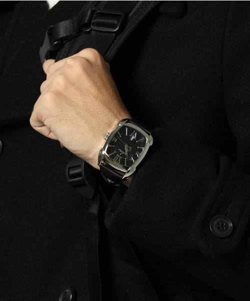 Orobianco(オロビアンコ)の「RETTANGORA(アナログ腕時計・メンズ・ホワイト/ブラック/ブラウン/ネイビー・FREE)」の11枚目の写真