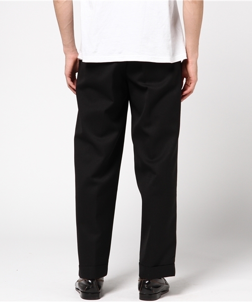 UNITED TOKYO（ユナイテッドトウキョウ）の「ハイカウントワイド2タックスラックス（その他パンツ・メンズ・ダークグレー/ブラック/キャメル・1/3/2）」の5枚目の写真