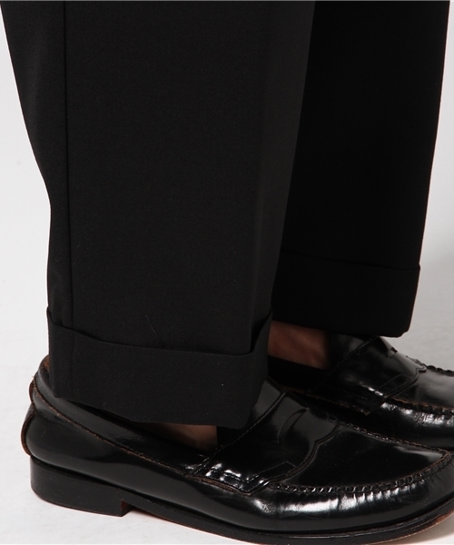 UNITED TOKYO（ユナイテッドトウキョウ）の「ハイカウントワイド2タックスラックス（その他パンツ・メンズ・ダークグレー/ブラック/キャメル・1/3/2）」の10枚目の写真