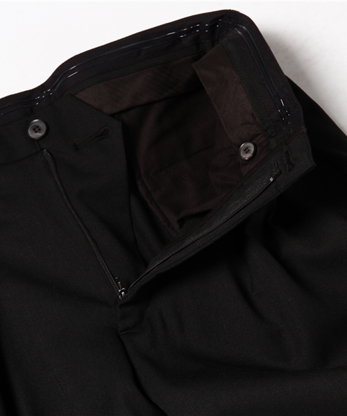 UNITED TOKYO（ユナイテッドトウキョウ）の「ハイカウントワイド2タックスラックス（その他パンツ・メンズ・ダークグレー/ブラック/キャメル・1/3/2）」の11枚目の写真