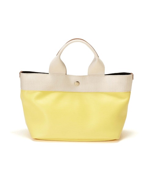 TREASURE TOPKAPI（トレジャートプカピ）の「【VERY 10月号掲載】【Breath TOPKAPI /ブレス トプカピ】【撥水】リプル ネオレザー ミニ トートバッグ（トートバッグ・レディース・ブラック/グレイッシュベージュ/クリーム/ライトベージュ/ブルー/イエロー/ホワイト/レッド/ネイビー/ベージュ系/サーモンピンク/チャコールグレー/オフホワイト/カーキブラウン/ライトグリーン/ダークカーキ/ベージュ系その他/ライトグレー・FREE）」の16枚目の写真