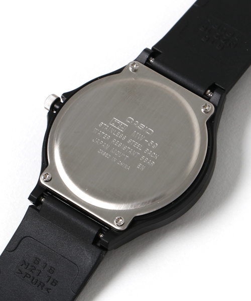 CASIO(カシオ)の「CASIO カシオ/ スタンダードアナログ チープカシオ クォーツ ラウンドフェイス ラバーベルト 5気圧防水 腕時計 //// MW-59シリーズ(アナログ腕時計・メンズ・ブラック系その他/ブラック×ゴールド/ブラック×ホワイト/ブラック・FREE)」の8枚目の写真