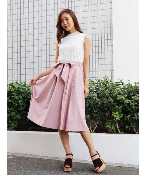 dazzlin（ダズリン）の「ハイネックレースノースリトップス（シャツ/ブラウス・レディース・ブラウン/ピンク/ブラック/マスタード/オフホワイト・FREE）」の8枚目の写真