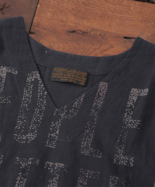 CUBE SUGAR（キューブシュガー）の「綿麻天竺×布帛Vネックワンピース（ワンピース・レディース・ホワイト/ネイビー/ナチュラル・M）」の6枚目の写真