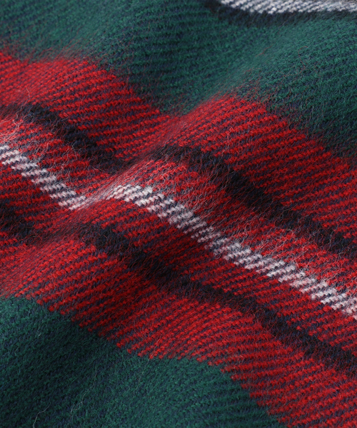 SHIPS BLUESTORE（シップスブルーストア）の「JOHN SCOTT×SHIPS BLUESTORE:ラムズストライプストール（ストール/ショール・レディース・ネイビー/グレー/レッド・ONE SIZE）」の4枚目の写真