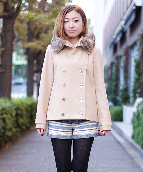 And A（アンドエー）の「フード付きPコート（ピーコート・レディース・ブラック/ベージュ/ネイビー・38）」の2枚目の写真