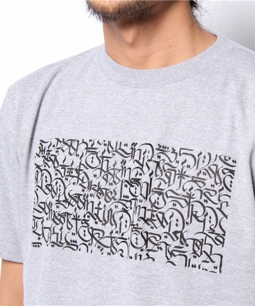 BEAMS（ビームス）の「□MOZYSKEY / Letter TEE（Tシャツ